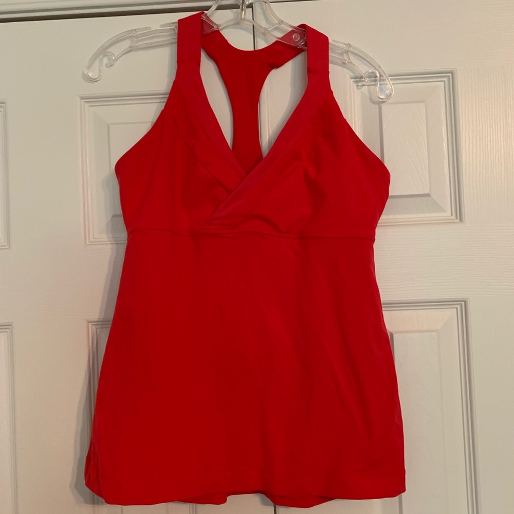 Lululemon tank top